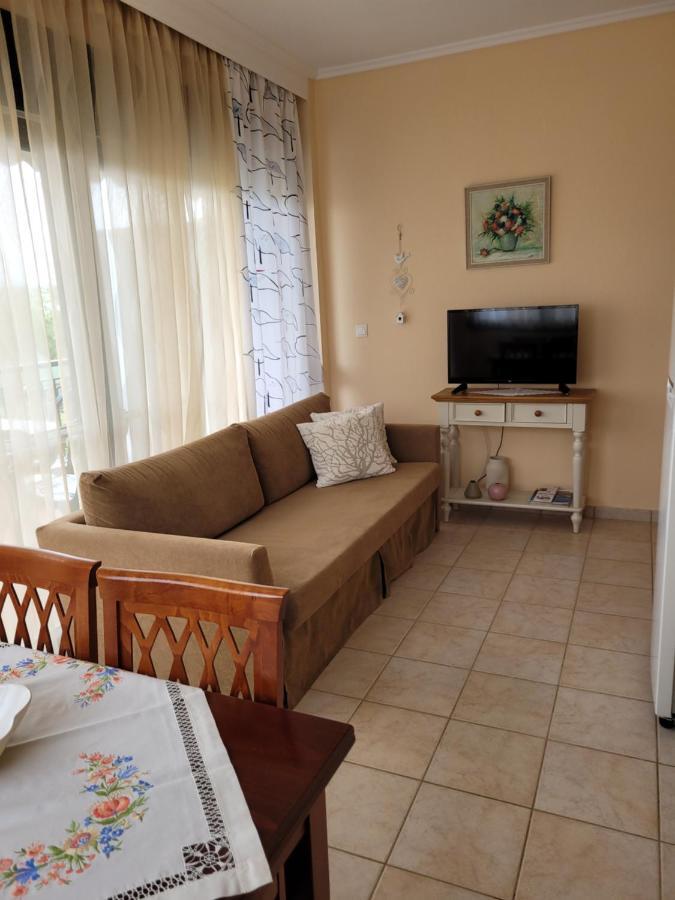 Cozy Apartment Fantastic View Nea Moudania Exterior photo